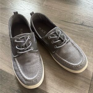 Boys boat shoes